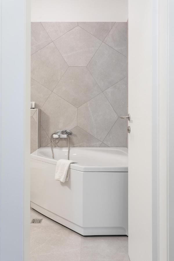 Design City Center Apartments Near Park Zrinjevac Ζάγκρεμπ Εξωτερικό φωτογραφία