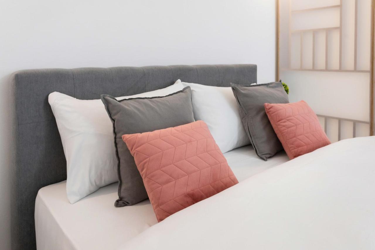 Design City Center Apartments Near Park Zrinjevac Ζάγκρεμπ Εξωτερικό φωτογραφία